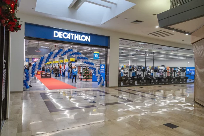 Decathlon arrasa con este nuevo dispositivo que elimina los mosquitos y polillas en segundos