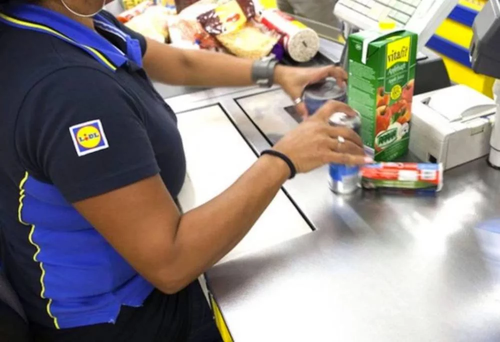 La estrategia secreta de Lidl para que gastes más, revelada por un ex trabajador 2 Moncloa Más estrategias de Lidl para ganar a sus clientes
