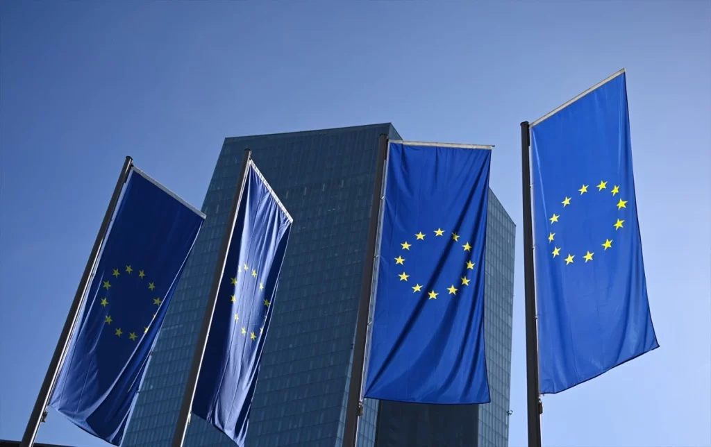 El Banco Central Europeo debe mantener sin cambios los tipos de interés 1 Moncloa El Banco Central Europeo debe mantener sin cambios los tipos de interés