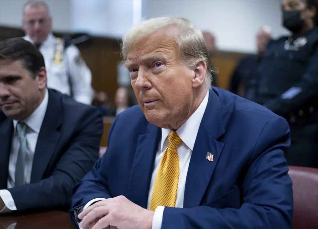 La decisión del juez en el caso Trump que pone en vilo a todos 2 Moncloa EuropaPress 5960343 14 may 2024 us new york former us president donald trump appears at Moncloa