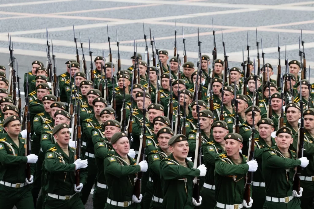Los ejercicios militares conjuntos que están haciendo China y Rusia 1 Moncloa Ejercicios militares entre China y Rusia