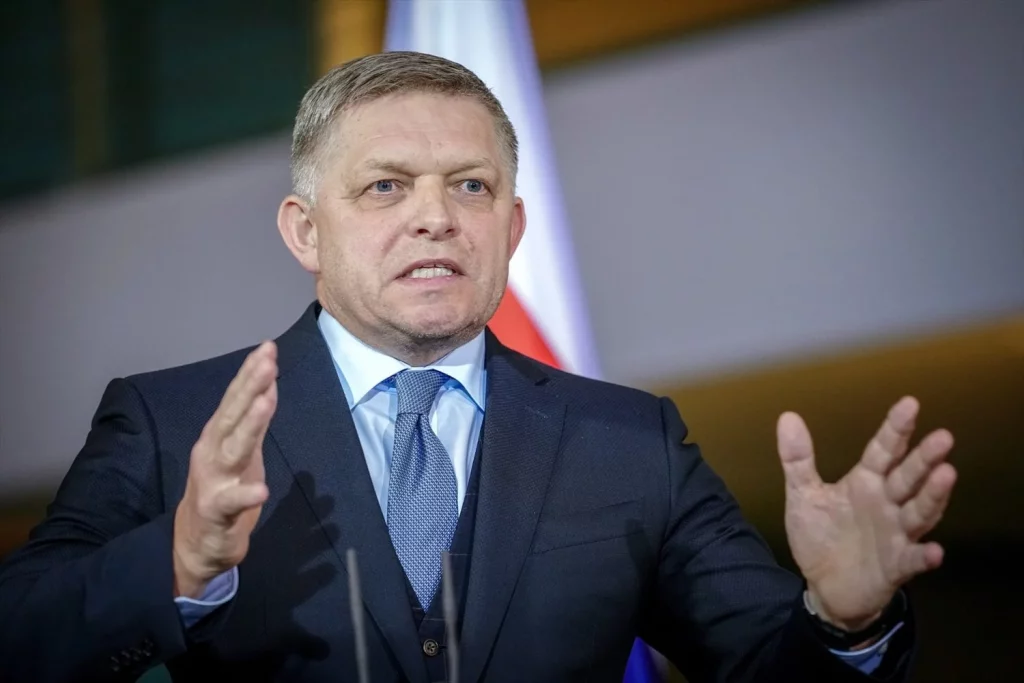 Robert Fico, primer ministro de Eslovaquia, regresó a sus labores tras dos meses del tiroteo que sufrió 2 Moncloa EuropaPress 5998285 imagen archivo primer ministro eslovaquia robert fico Moncloa