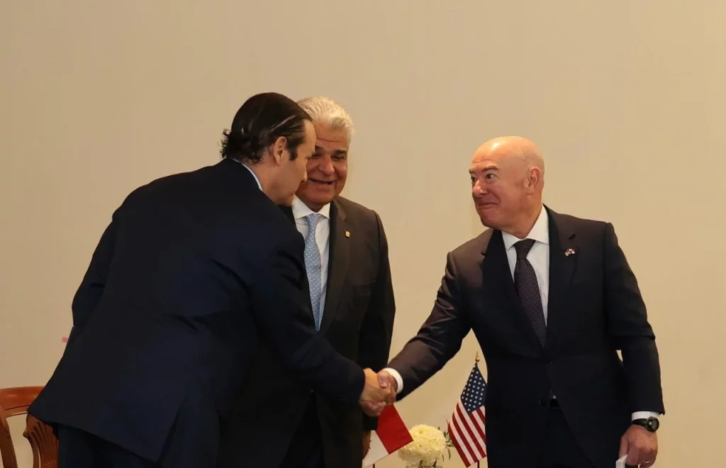 Mulino jura el cargo de presidente de Panamá en presencia de Felipe VI 1 Moncloa Mulino, nuevo presidente de Panamá