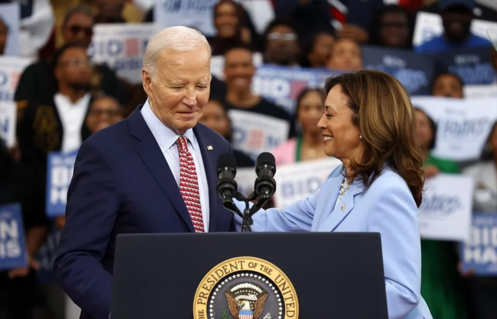 Estos son los posibles candidatos demócratas para sustituir a Biden en la carrera a la presidencia 3 Moncloa EuropaPress 6102232 may 29 2024 philadelphia pa usa president joe biden and vice president Moncloa
