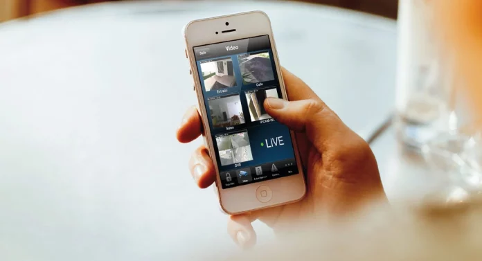 Una criminóloga advierte: cuidado con lo que haces con tus fotos compartidas