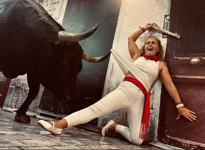 Lo que se esconde tras la foto más temida de los sanfermines 1 Moncloa Una foto falsa y más detalles: todo lo que sucedió hasta ahora en los sanfermines