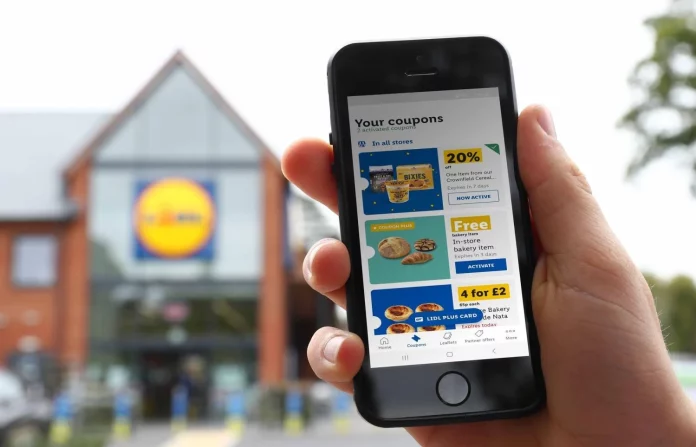 Lidl arrasa con este enchufe eléctrico: lo puedes controlar por voz y solo te costará menos de 15 euros