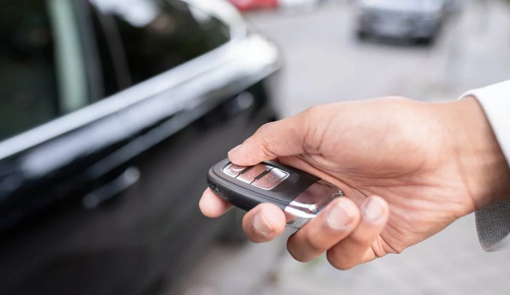 La solución rápida para una llave de coche sin batería