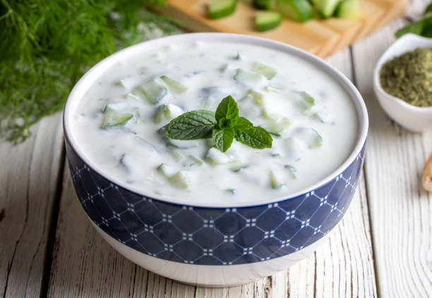 Prepara Tzatziki como un pro con esta receta fácil y disfruta del sabor griego en tu casa