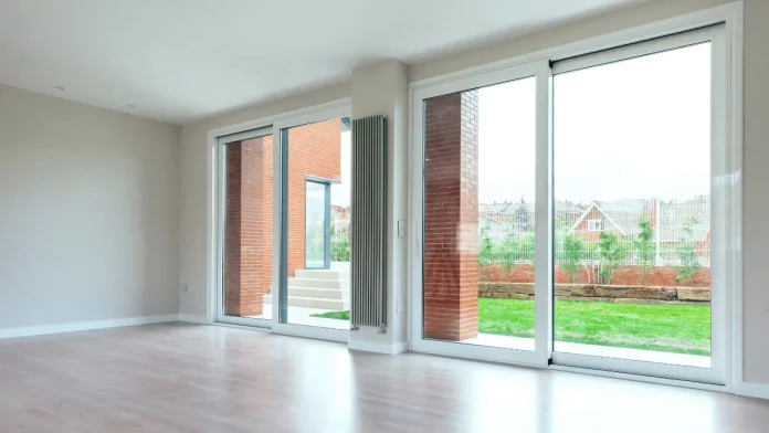 Así funcionan las nuevas ventanas inteligentes que enfrían edificios enteros y generan energía