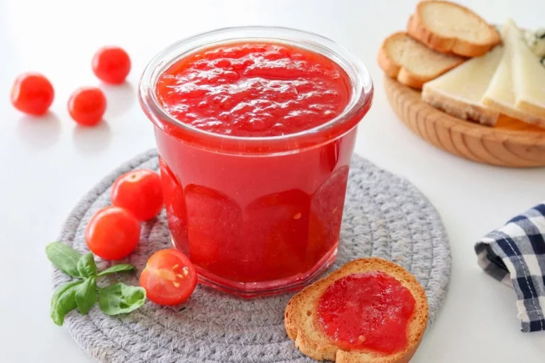 Aprende a hacer mermelada de tomate, un acompañante perfecto para cualquier plato