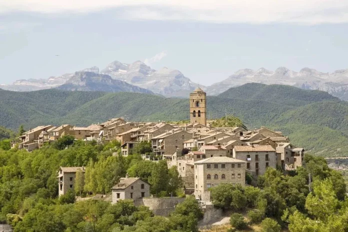National Geographic ha encontrado el pueblo más bonito de España en Huesca y te va a enamorar