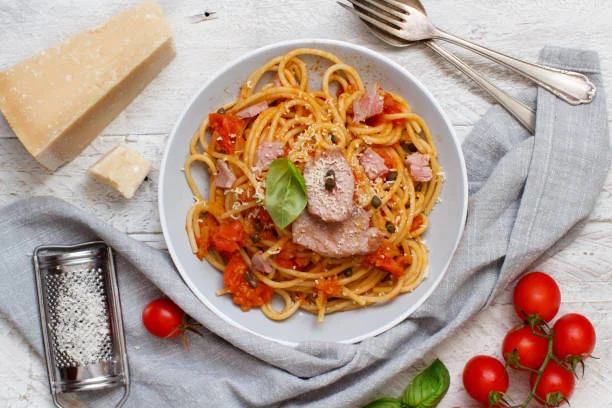Combatir el colesterol nunca fue tan delicioso: Receta ideal de atún fresco con pasta para tu salud