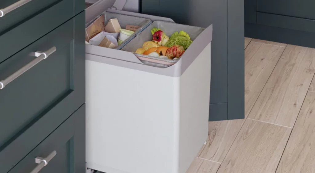 Ikea tiene la respuesta para el mal olor en tu cubo de basura y es genial 2 Moncloa ¿Cómo hacer este truco de Ikea para eliminar el mal olor?