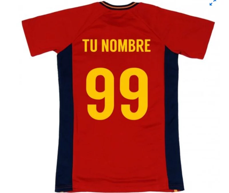 Anima a la selección en la final de la Eurocopa con la camiseta de España de 5 euros de Carrefour 3 Moncloa camiseta espana carrefour3 Moncloa
