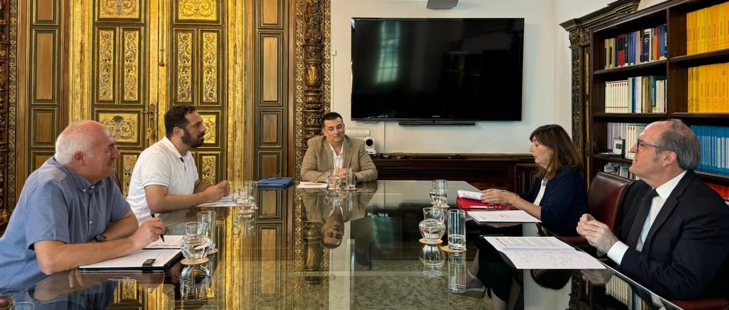 Ángel Gabilondo, Defensor del Pueblo, y las asociaciones de militares.