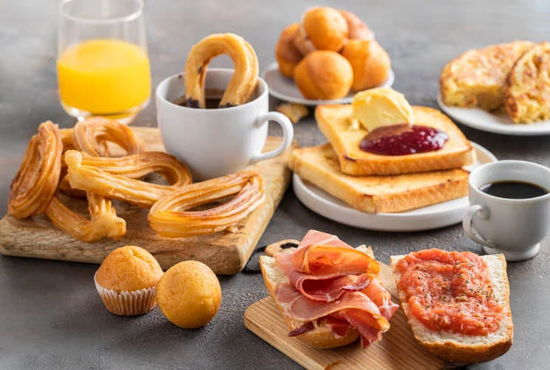 El desayuno español que los médicos adoran: adelgaza y te hace vivir más