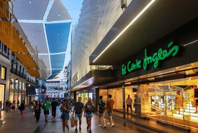 No te pierdas las rebajas de hasta un 50 % en Pandora con el Corte Inglés