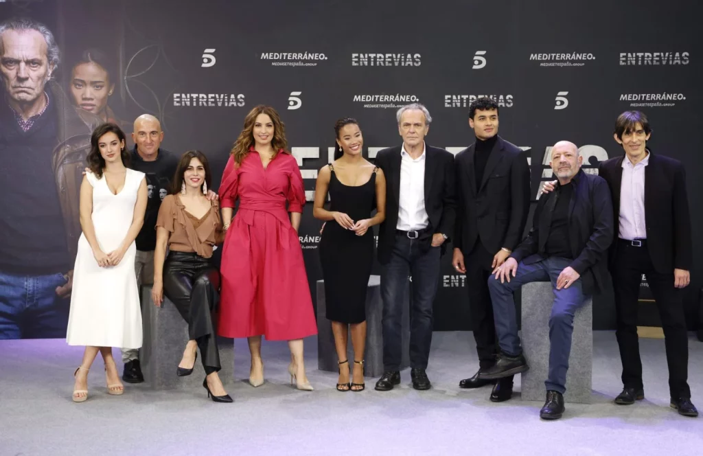 Los cambios en 'Entrevías' temporada 4: quiénes siguen y quiénes se van 1 Moncloa Los detalles sobre 'Entrevías' y la temporada 4 que trae polémica