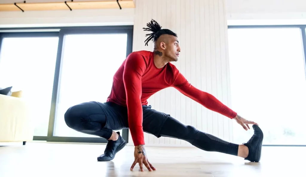 Ni yoga ni pilates: Este es el mejor ejercicio para fortalecer músculos y evitar dolores 1 Moncloa Por esta razón los estiramientos son superiores al yoga y al pilates