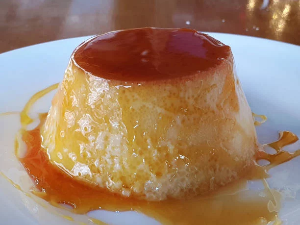 El secreto para preparar un flan proteico y saludable sin azúcar 1 Moncloa Preparación del flan proteico