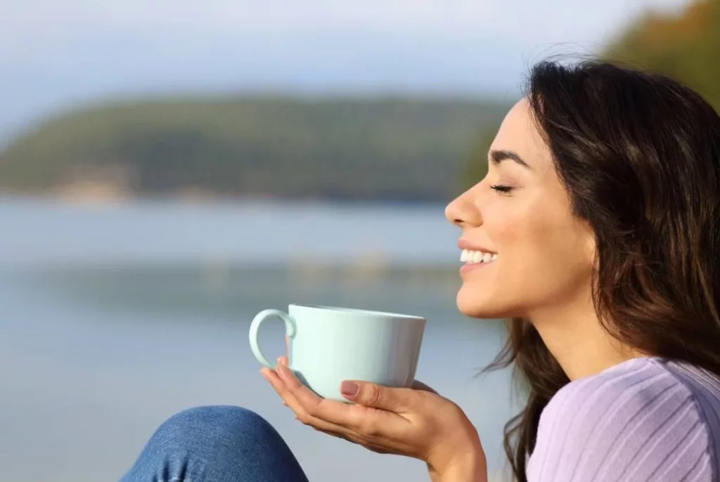 Olvídate del café y prueba esta infusión recomendada por médicos 2 Moncloa ¿Cómo preparar la infusión de achicoria para sustituir el café?