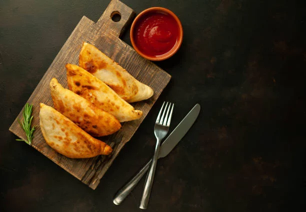 Empanadillas de soja texturizada: la opción veggie de un clásico argentino 2 Moncloa Condimentar y cocinar las empanadillas