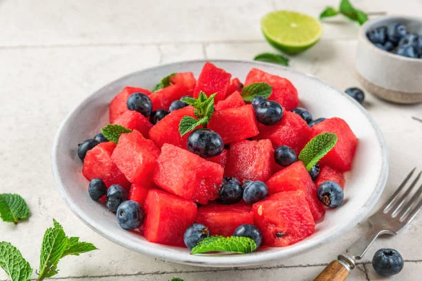 Si eres de este grupo, olvídate de la sandía en tu dieta ¡Y mucho menos en verano! 1 Moncloa Sandia y diabetes: aspectos a tener en cuenta