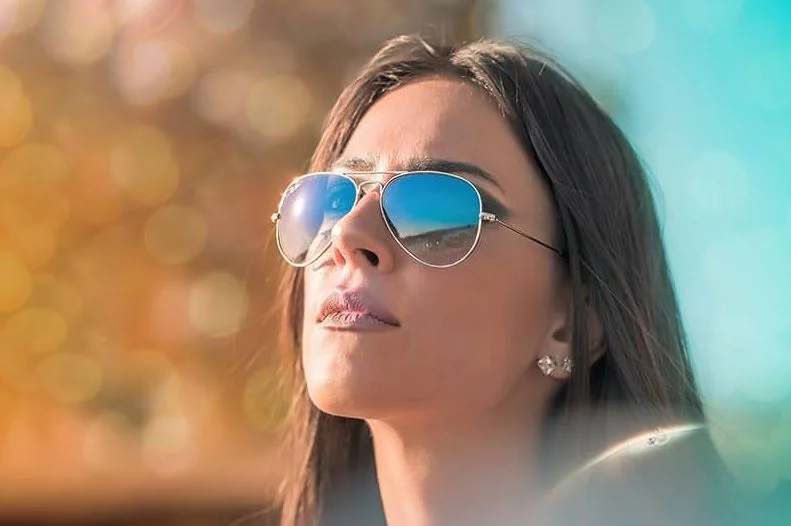 Así daña el sol a tus ojos: Cómo protegerlos estas vacaciones 2 Moncloa Así puedes proteger tus ojos del sol