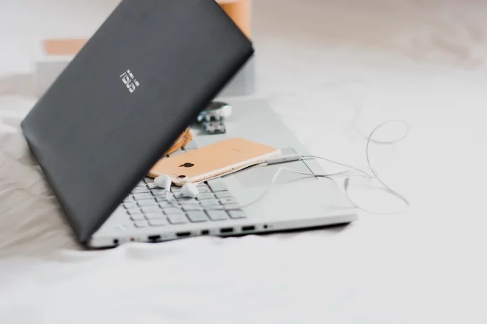 Comprar los mejores móviles y portátiles en PcComponentes