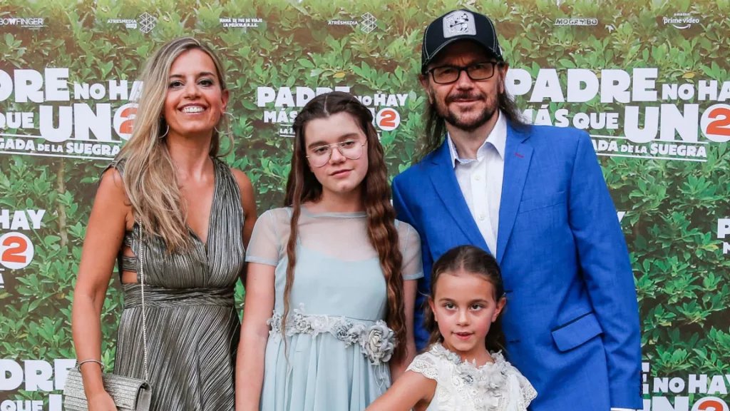 La nueva película que ha dejado en el olvido a 'La sociedad de la nieve' ya en España 1 Moncloa La película que eclipsó a 'La sociedad de la nieve' en los cines y sorprendió a muchos