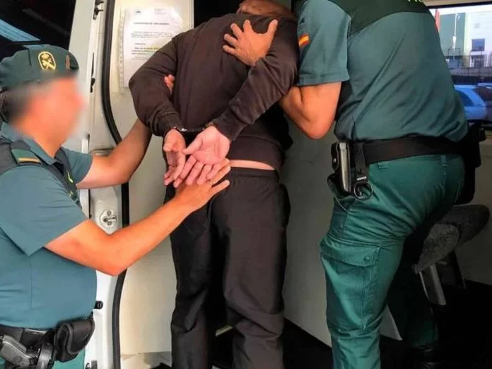 Preso conducido.