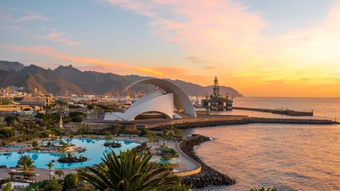 Olvídate de Ibiza y Barcelona: esta ciudad española es la favorita de los turistas