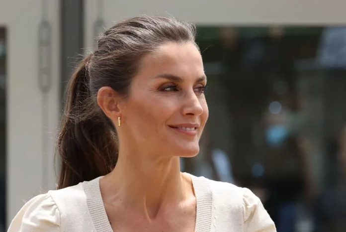 La reina Letizia tiene el mejor sérum milagroso para pieles maduras ¡Y sabemos cuál es!