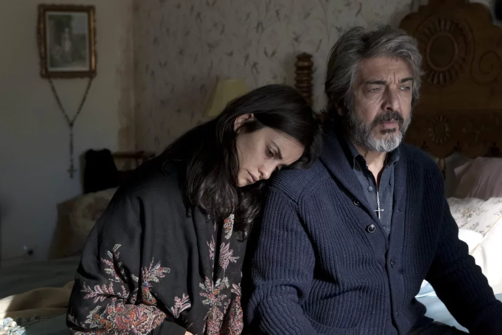 El thriller psicológico de Penélope Cruz en Netflix que 10 millones de personas están viendo 1 Moncloa ¿De qué trata el thriller psicológico de Penélope Cruz que todos quieren ver en Netflix?