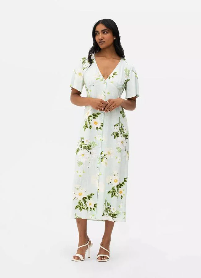 4 vestidos de Primark holgados y que no pueden tener un precio más bajo 3 Moncloa vestido primark 3 flores kTEI Moncloa