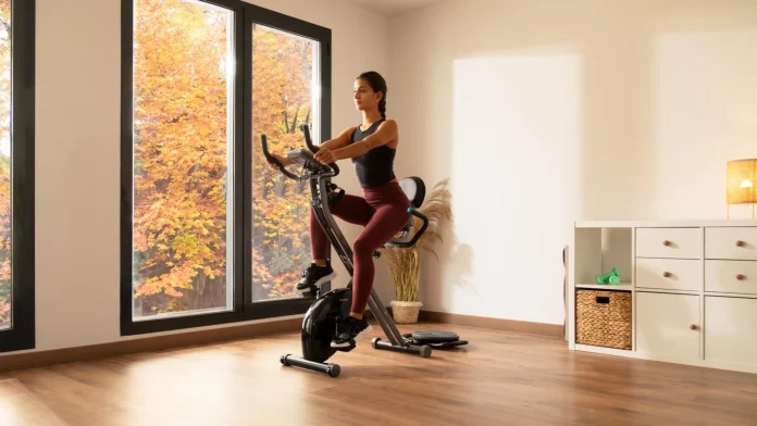 A bajar los michelines de las vacaciones: la bicicleta estática de LIDL a precio de outlet