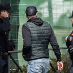 Extranjeros ilegales hacían de vigilantes de obras con turnos de 64 horas
