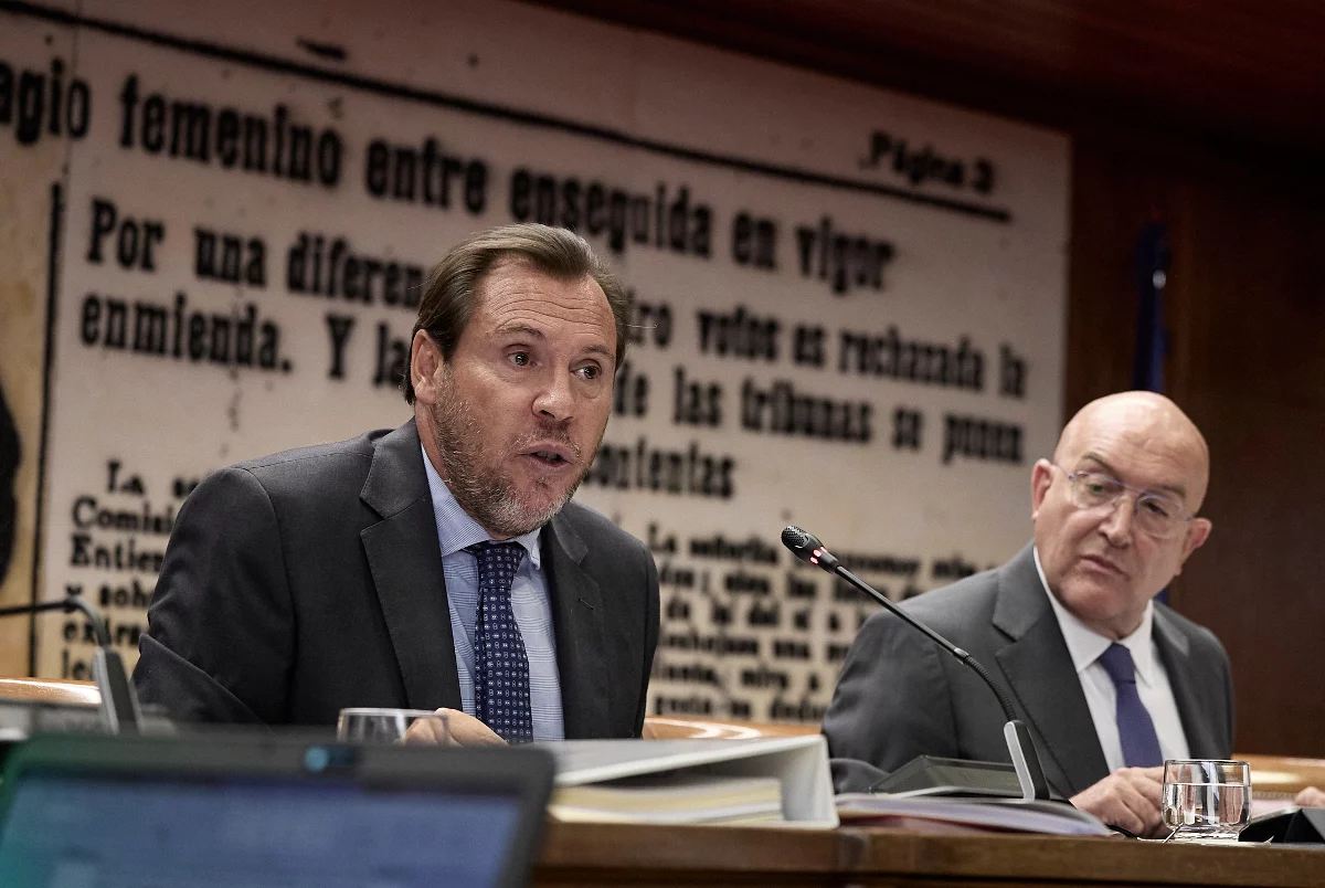 El ministro de Transportes y Movilidad Sostenible, Óscar Puente, cesa a dos altos cargos por el caso Koldo
