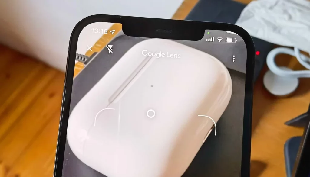 Google Lens lo hace de nuevo: así es la revolucionaria función para hacer preguntas con video y voz 1 Moncloa Cómo usar Google Lens para buscar con video y audio