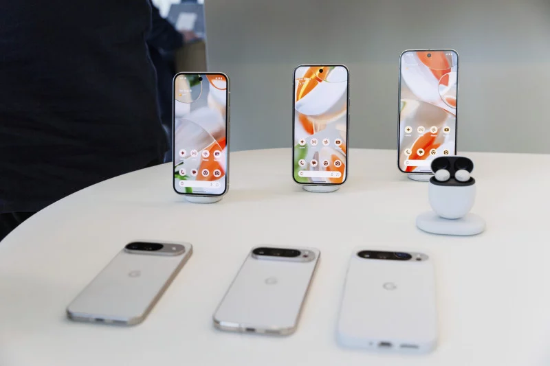 Google Pixel 9 se presenta con varias funciones integradas con IA: interacción con Gemini, mejoras en la cámara y más 1 Moncloa Cuáles son las novedades de inteligencia artificial que tendrá Pixel 9