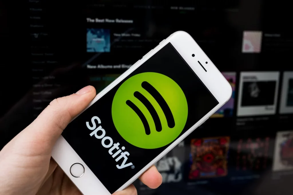 Spotify ofrece sin coste una función de pago que miles echábamos de menos: como activarla 1 Moncloa Qué cambios presenta Spotify en su plan gratuito