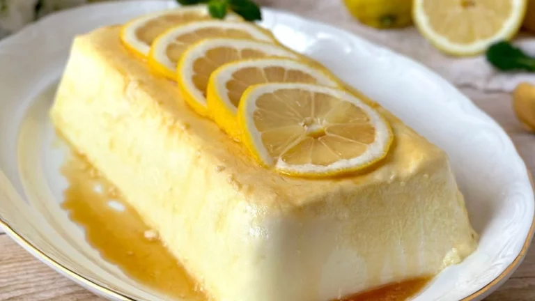 Receta de flan de limón sin horno, súper fácil y delicioso