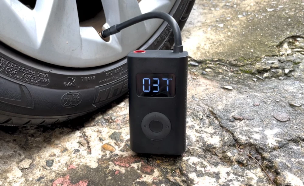 El accesorio para el coche más vendido de Xiaomi: salvará tus neumáticos por menos de 30 euros 1 Moncloa Compacto, compacto y muy potente