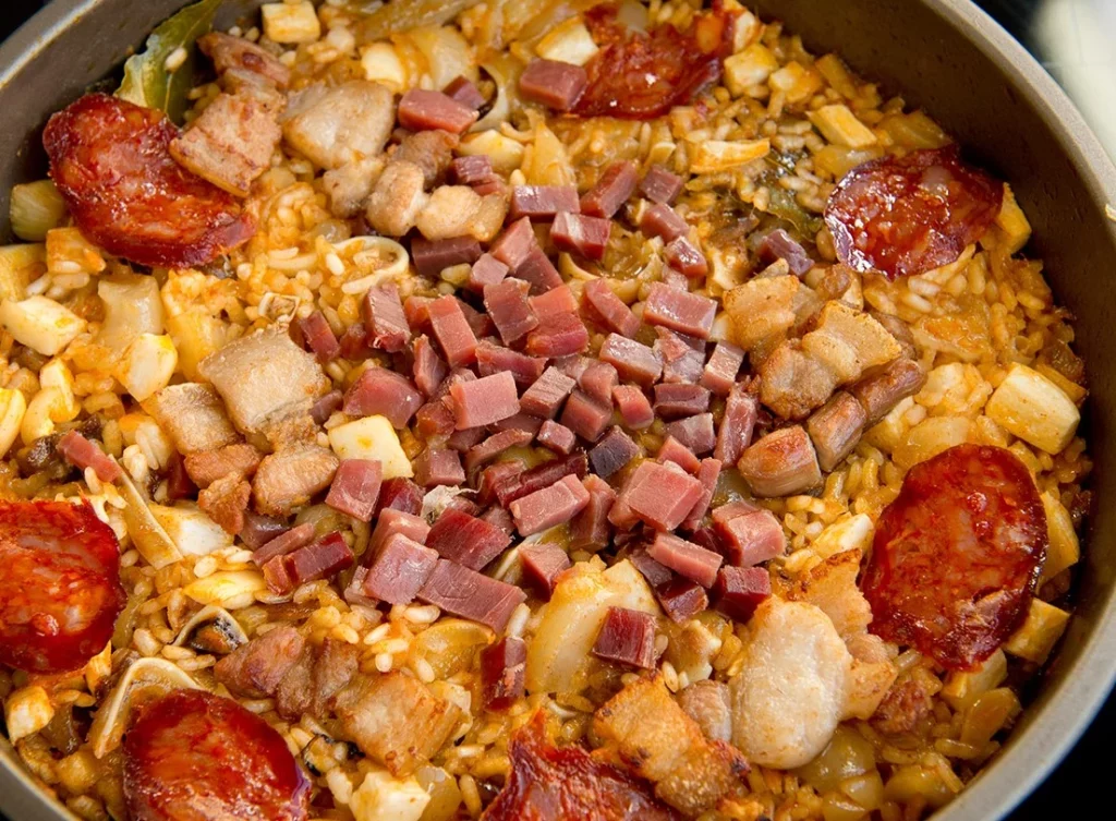 Arroz a la zamorana en su mejor versión: el potente plato español que revoluciona al turismo internacional 1 Moncloa Ingredientes para un arroz a la zamorana perfecto