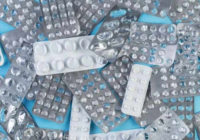 No tires el blíster del medicamento en la basura de casa: este es el lugar correcto