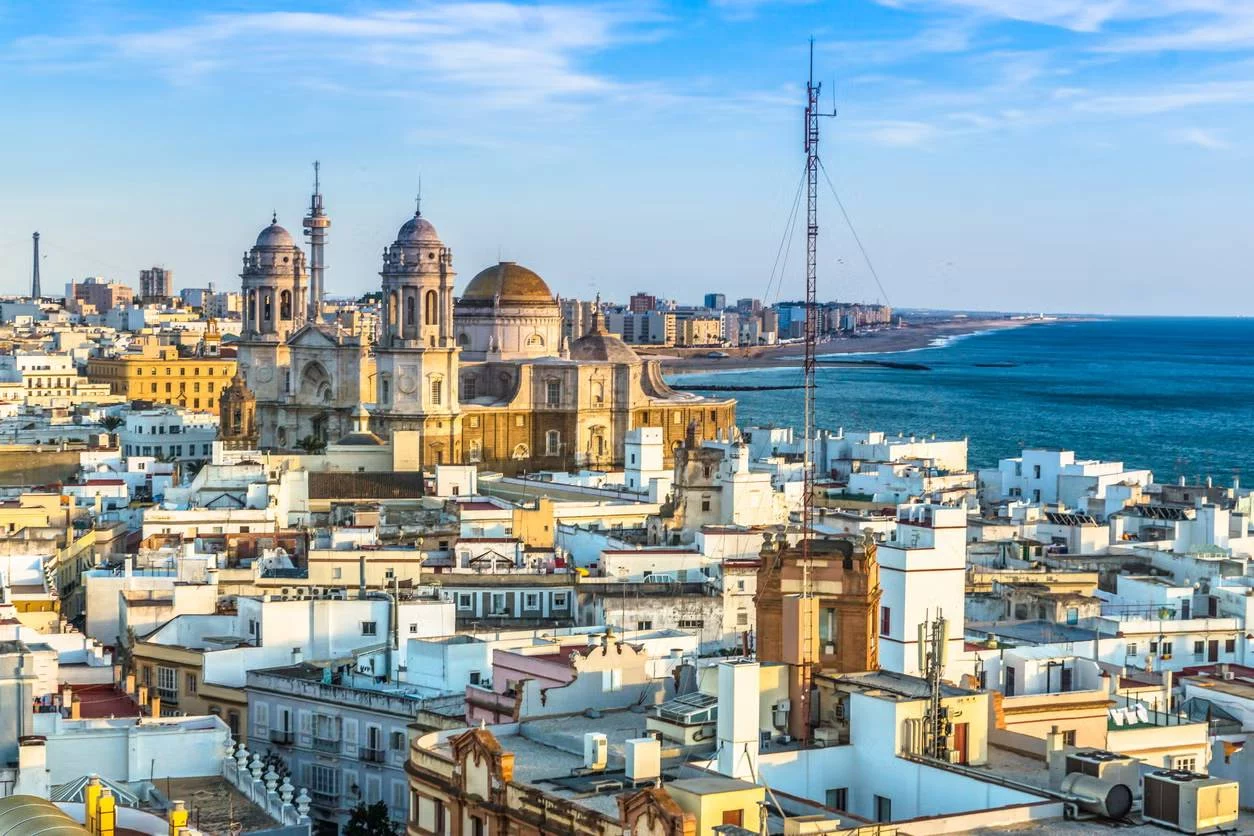 Las ciudades menos deseadas por los españoles este verano ¡Ni por sus playas!
