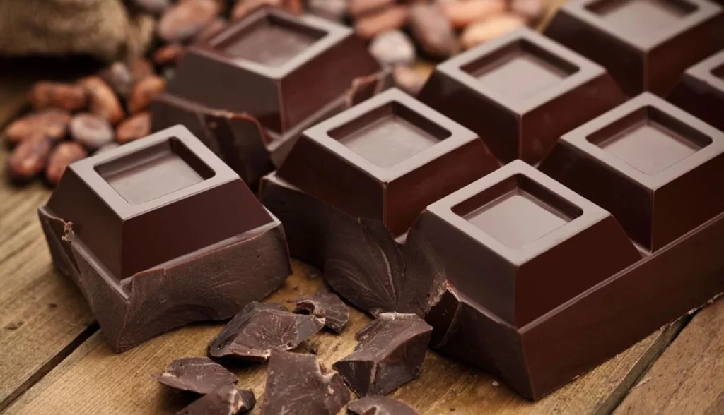 Lo que dice la ciencia sobre el chocolate y el mal descanso