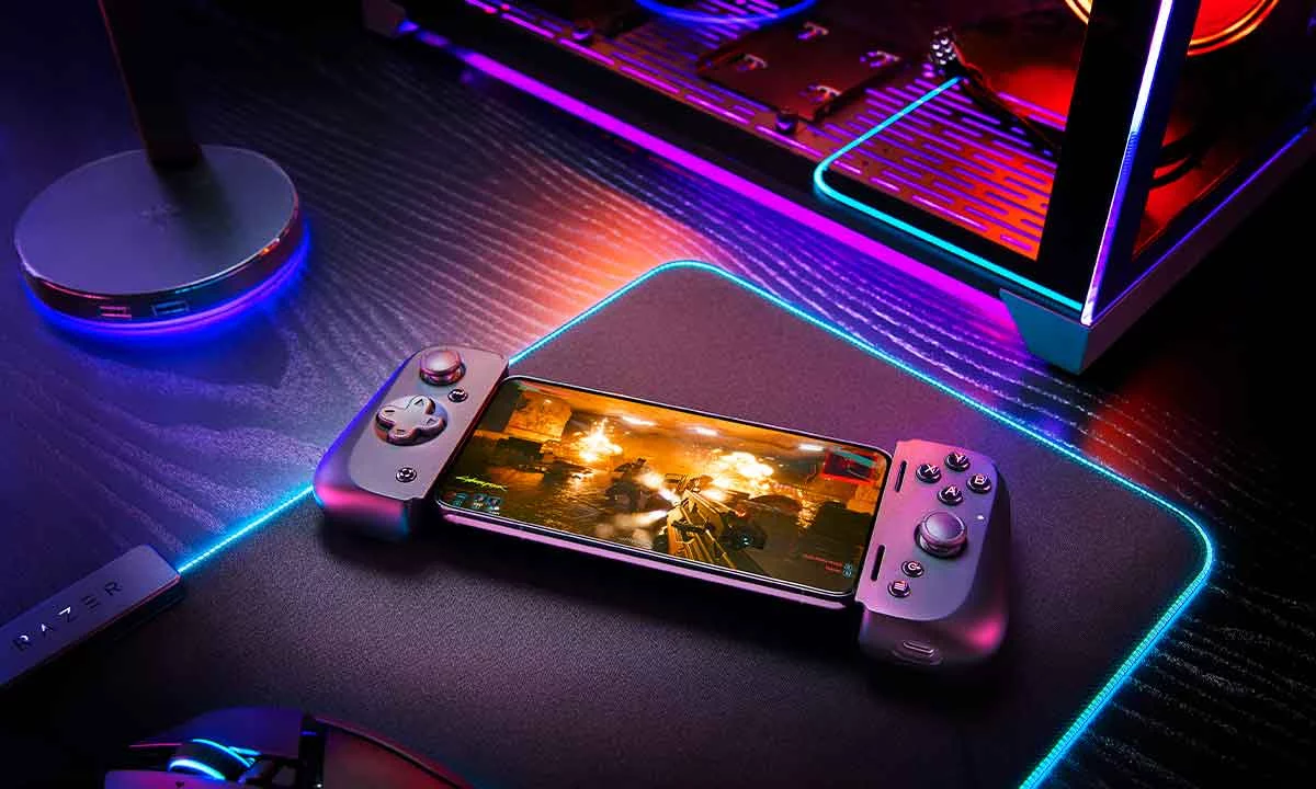 Amazon rebaja un 54 % esta consola portátil de gama alta con Android y pantalla AMOLED, pero la oferta es por tiempo limitado