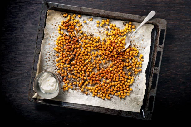 Crujientes y deliciosos: garbanzos al horno con especias, tu nuevo snack favorito 1 Moncloa Una receta sencilla y llena de sabor